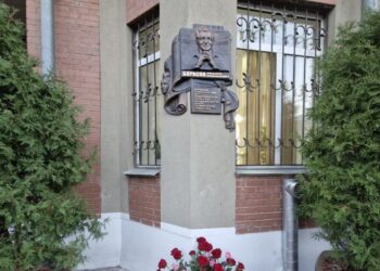 В Самаре открыли мемориальную доску актеру Владимиру Борисову