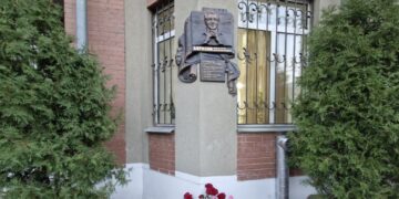 В Самаре открыли мемориальную доску актеру Владимиру Борисову