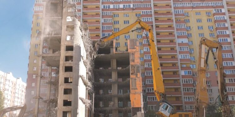 В Самаре сносят недострой, фото: администрация г.о. Самара