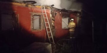 Один человек погиб при ночном пожаре в Самарской области