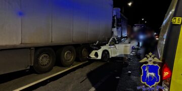 В массовом ДТП на трассе М-5 в Самарской области пострадали семь человек