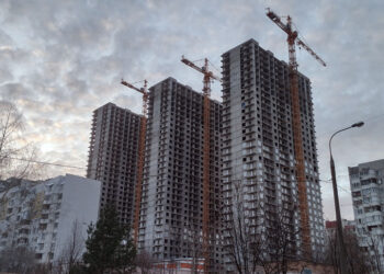 Судимый застройщик ЖК «Космолет» опять пытается порулить проблемным самарским объектом