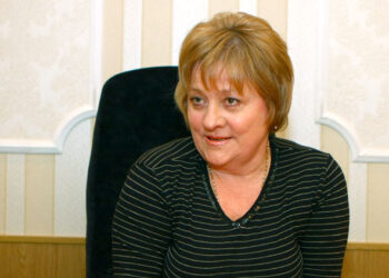 Сподвижницу иноагента Светланы Лады-Русь* послали в колонию за вымогательство