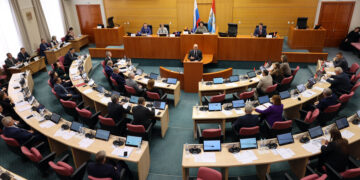 Самарская губдума одобрила предложенные главой региона изменения областного Устава