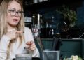 ВТБ запустил видеоконсультации на жестовом языке
