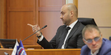 Новую структуру правительства Самарской области депутаты одобрили с третьей попытки