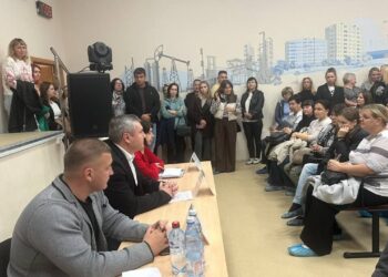 В Самарской области школа Новокуйбышевска после ремонта снова угрожает здоровью детей