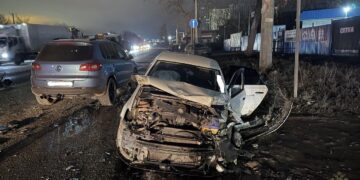 В Самаре в массовом ДТП с участием четырех автомобилей пострадали два человека