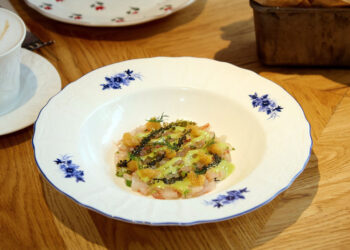 В Koza Tapas ввели новые позиции средиземноморской кухни