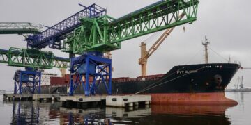 Группа «Уралхим» отправила гуманитарную партию удобрений в Бангладеш