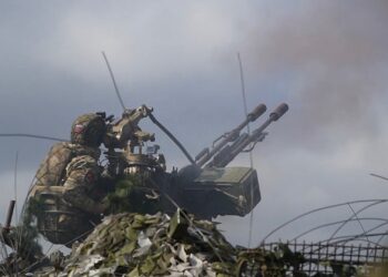 Расчёты зенитных орудий ЗУ-23-2 группировки войск «Центр» стоят на страже неба под Покровском