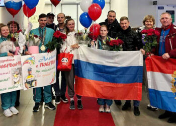 «Искра» из Самары в четвертом туре чемпионата России по волейболу одержала две победы