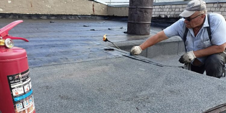 Новокуйбышевские коммунальщики перевыполнили план по сезонным текущим ремонтам