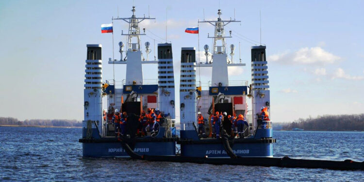 «Транснефть-Приволга» ввела в эксплуатацию суда, названные в честь погибших в зоне СВО