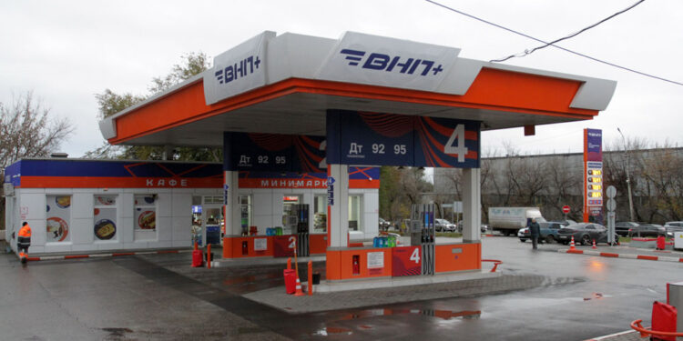 Самарский оператор АЗС «Олви» готовит почву для самоликвидации