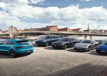 В России произошел массовый сбой в системах Porsche