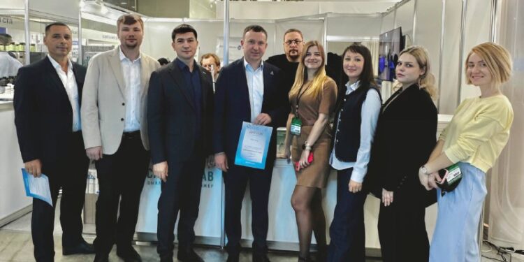 Комплексные медицинские решения показала самарская компания «АнтенМед» на выставке в Москве