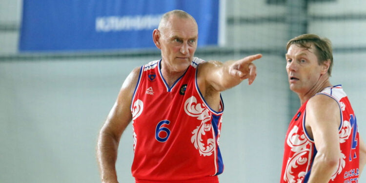 Нового главу самарской баскетбольной федерации бросили побеждать кризис спонсорской поддержки
