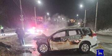 В Самарской области двое погибли в ДТП с последующим возгоранием автомобиля