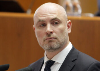 Самарский «Белый дом» надеется переломить негативные тенденции в промышленности инвестициями