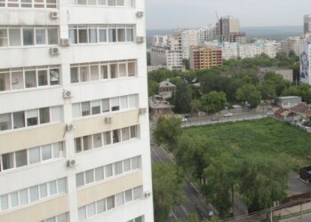 Владелец «Вива Лэнда» рискует утратить контроль над дорогой площадкой в центре Самары