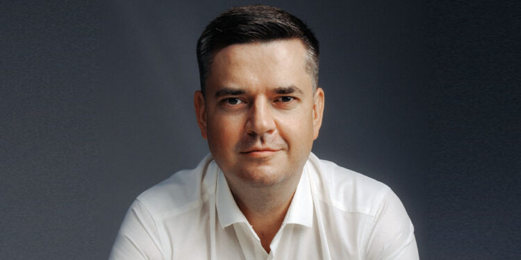 Роман Кондраков: «Объем поставок самарских товаров в сеть превысит 30 млрд рублей»