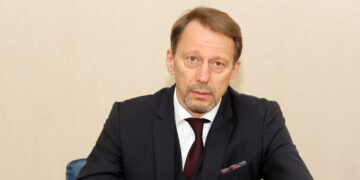 Новая версия «дела врачей» затянула в свою орбиту главу самарского ТФОМС