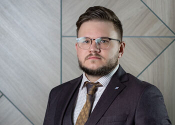 Иван Шуринов: «Путь от депозита лежит через облигации к продвинутым стратегиям»