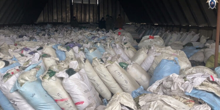 В зону проведения СВО из Самары передали 24487 рыболовных сетей