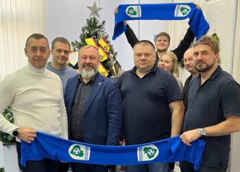 Областной футбол встал под знамя «Елки желаний»