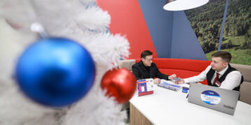 Первый миллион клиентов Почта Банка перешел на обслуживание в ВТБ