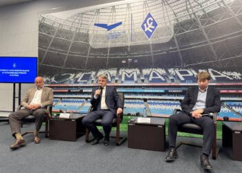 После первой части футбольного сезона «Крылья Советов» занимают не то место, которое хотели