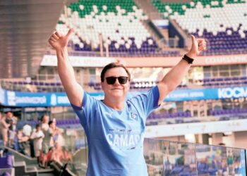 Идентификация года: Дмитрий Азаров