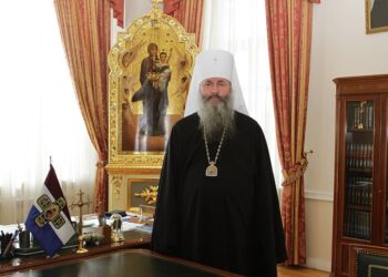 Пастырь года: Феодосий — Послушание