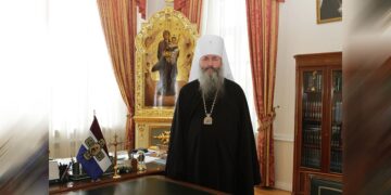 Пастырь года: Феодосий — Послушание