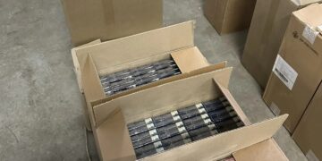 В Тольятти таможенники изъяли более 52 тысяч пачек незаконно реализуемой табачной продукции