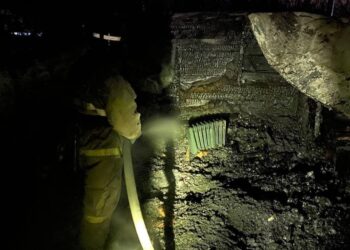 В Самарской области на пожаре в охранной будке погиб человек