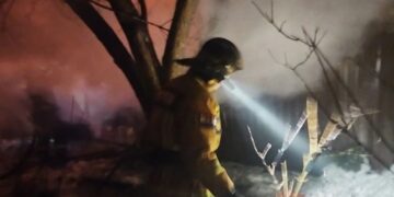 В Самарской области, в Сергиевске, на пожаре погиб человек