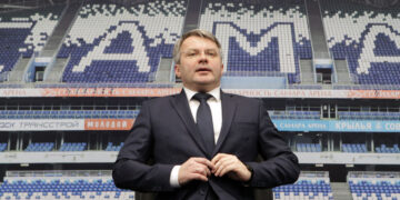 Футбольный клуб «Крылья Советов» растянет во времени многомиллионные расчеты с приставами