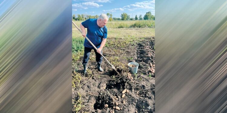 Эпитафия года: Юрий Жидков — просто камень