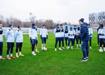 Самарские «Крылья Советов» начинают подготовку к возобновлению чемпионата