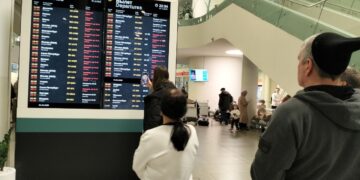 Из-за угрозы БПЛА в аэропортах Самары и других городов задержаны десятки рейсов