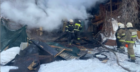 Двадцать два человека эвакуировались при пожаре в жилом доме в Самаре