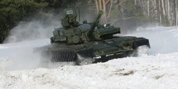 Два российских танка отразили прорыв ВСУ: в атаке противника участвовали семь танков