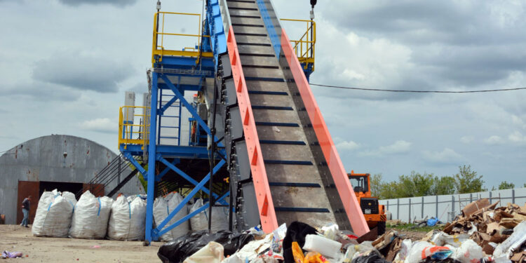 Утилизационный мегапроект самарского «Экостройресурса» тонет в водной преграде