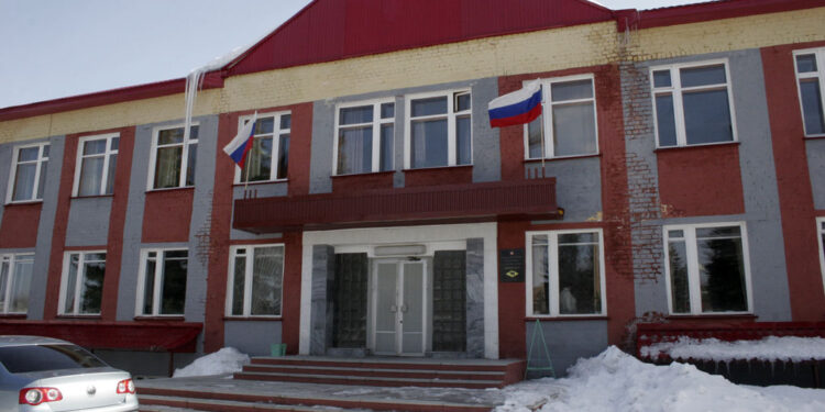 Директора самарского оборонного завода «Коммунар» обвинили в должностных преступлениях