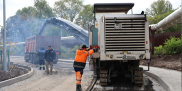 Иван Носков анонсировал ремонт 190 участков самарских дорог и тротуаров в 2026 году