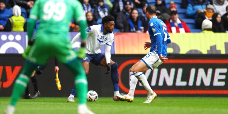 «Крылья Советов» провалились в зону стыков, «Акрон» замыкает топ-10