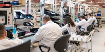 В Самаре запущено серийное производство тонометров с функцией удаленной передачи данных