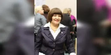 Депутат Самарской Губдумы Наталья Боброва поздравила «Самарское обозрение» с 30-летием